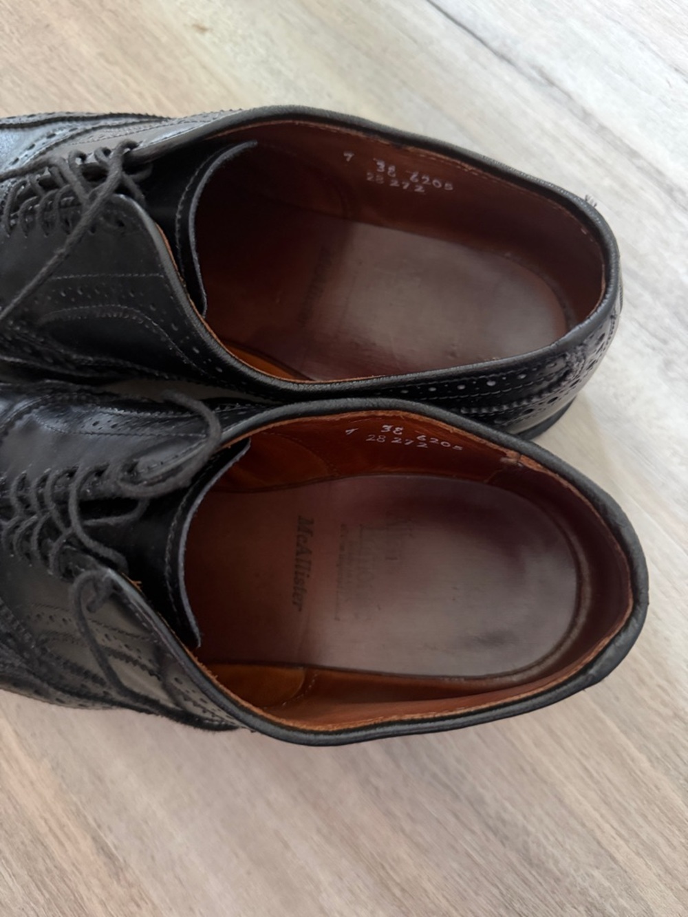 Allen Edmonds black McAllister wingtip Oxford dress shoes size 7 EEE wide - Picture 5 of 12